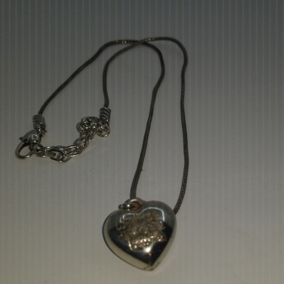 BRIGHTON HEART PENDANT NECKLACE - Picture 2 of 4
